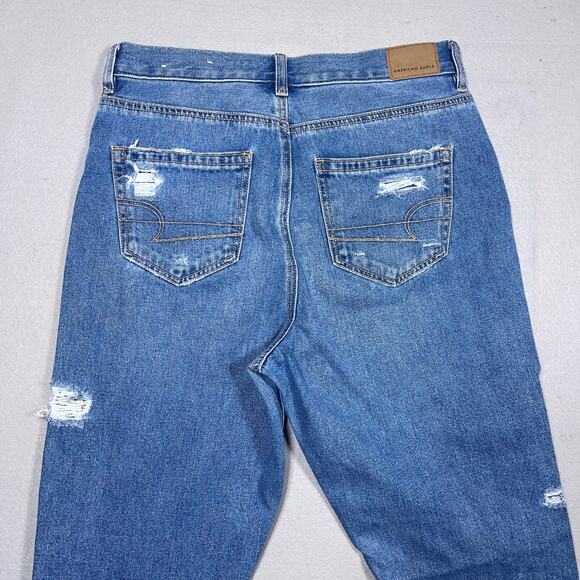 American Eagle Jeans Women 4 The Mom‎ High Rise Cropped Jeans Distressed Raw Hem - Picture 10 of 11